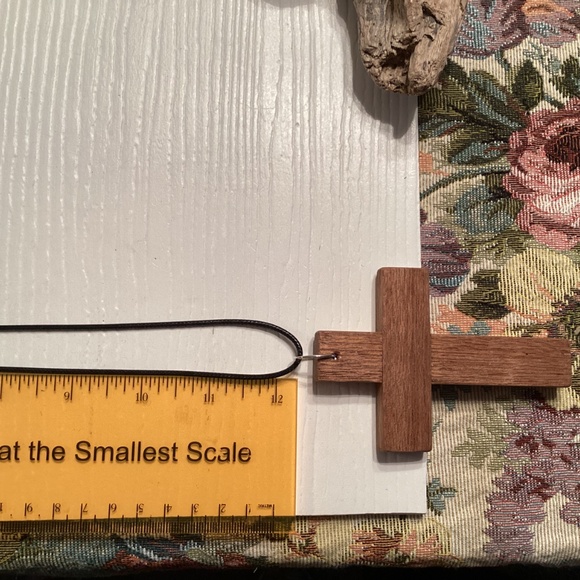 Simple Handcrafted Natural Wooden Cross Necklace 24” - Picture 4 of 5